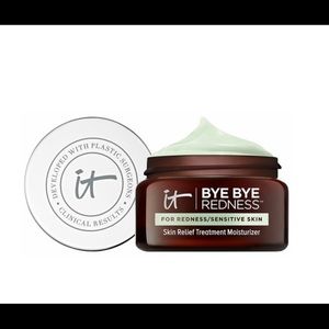Bye Bye Redness Skin Relief Treatment moisturizer